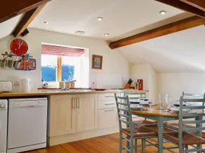 Stable Cottage - Image 5