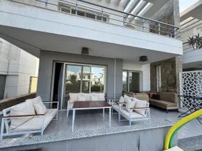 Cheerful 3-Bedroom Holiday home With private pool&garden - Image 4