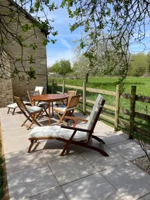 Prettiest Cottage, Near Bampton, Oxfordshire - Image 3