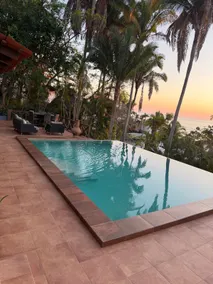 Seascape Sanctuary: oceanviews from pool & bedroom - Image 2