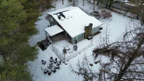 5BR/3BA Epic Mountain Estate: Fire Pit & Jacuzzi - Image 3