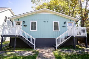 Renovated 2 Bed Walltown Home Walk to Duke! A - Image 2