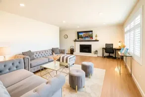 Ultimate Denver Getaway << Sleep 16 >> Hot Tub, Fire Pit, Game Room & Home Gym - Image 4