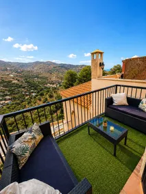 Townhouse with barbecue and infinity pool - Image 4