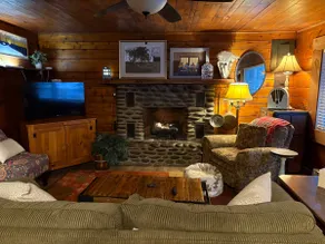 Creekside Cabin - Creek, Pond & Indoor Fireplace - Image 3