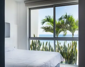 Suite1BR with Ocean View and Direct Beach Access - Image 2