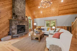 Lodge in Maine mit Kamin und Billardtisch - Image 2