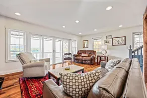 Peaceful Cottage with 5 Mile River Views - Image 3