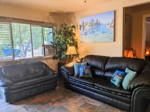 KingBed*25%OFF*Book 7+days*Private Backyard - Image 3