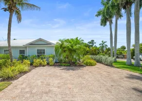 A Villa Paradise by Beach Boutique Rentals - Image 2