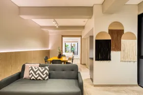 Refined Apt w/Private Patio | Near Luxury Shops - Image 4