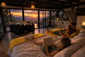 Spectacular Cabin with Ocean and Mountain Views and Jacuzzi - Image 2