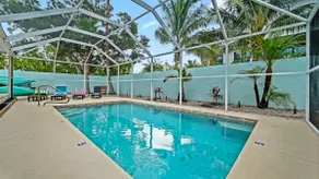 Lido Key Beach Bungalow with Private Heated Pool! - Image 5