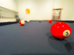 Modern Getaway-HotTub | ShuffleBoard | Pool Table - Image 4