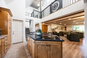 Skiers garden retreat -sauna, fireplaces, hot tub - Image 5