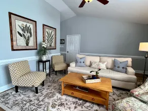 New! Charming Townhome 3 Minutes to Campbell - Image 3