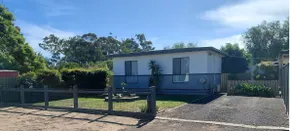 Home style accommodation in quiet country town. - Image 2
