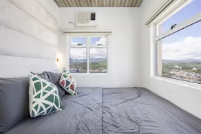 Galena by J&J (1BR . Wi-Fi . Netflix . Pool ) - Image 4