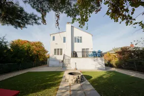 3 Story Beach Waterview, 3 KING bed, golf putting green! - Image 3
