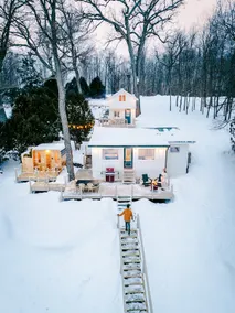 The Tacklebox on Lake Champlain • Sauna • Hot Tub - Image 3