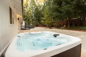 Spacious Modern Home w/ Hot Tub | Elevated & Cozy - Image 2