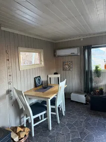 Small house with nice view for rent - Image 4