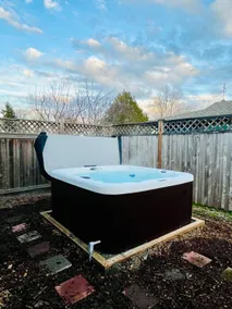 Hot tub w/ Arcade filled Game Room • King Bed• AC - Image 2
