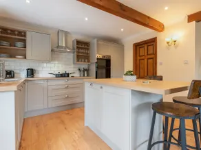 Riverside Cottage-UK41439 - Image 3