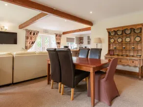 Riverside Cottage-UK41439 - Image 5