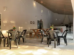 Family farmhouse with pool and gourmet area - Image 2