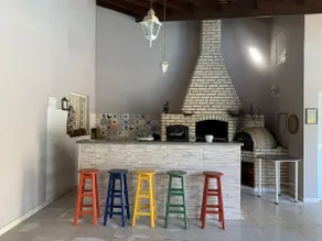 Family farmhouse with pool and gourmet area - Image 4