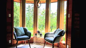 Log House on 5 Acres - pet friendly, A/C, BBQ, laundry, hike and bike trails - Image 4