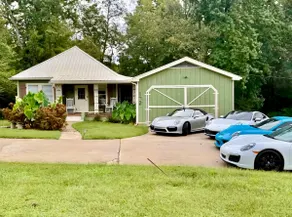LOW Cleaning Fee 2B2B Under a Mile from Downtown! - Image 3