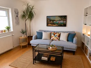 Mint & Meadow – Modernes Landapartment - Image 3