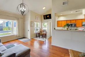 Walk to Lake: Townhome w/ Hot Tub in Afton! - Image 5