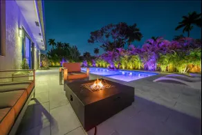 Saltwater pool, infrared sauna & Tonal smart gym - Image 3