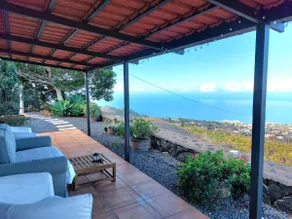El Topo with views and fireplace in Puntagorda - Image 4
