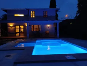 Spacious accommodation; Pool/2 bedrooms.2.5 bathrooms - Image 3