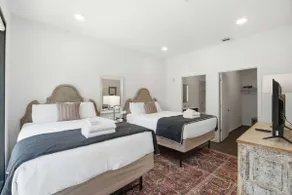 Elevated Green-Build Condo Escape with Pool Access - Image 3