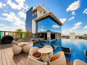 High Class 1BR at One Euphoria - Image 3