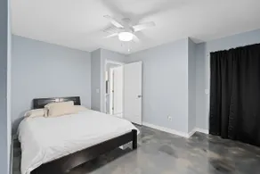 Great location + Pickleball / basketball Court! - Image 4