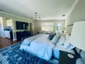 Sebastopol Lux Walk toTown Guest Suite - Image 2