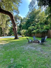 Vacation Home, Pool, BBQ, Fire Place Big Yard - Image 3