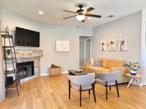 Stylish 2BR Getaway by Six Flags/Medical Center - Image 2