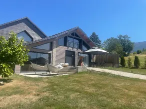 ”Au Chantre” Guest House - Image 1