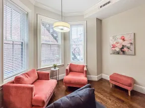 (5G1) 2 Bedroom, BackBay, Newbury Street, Location - Image 4