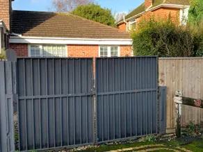 Lovely 1 Bedroom Annex + Sofa Bed + Walking Shower - Image 3