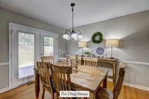 Chop House | King Bed, Smart TVs & Backyard Fun! - Image 3