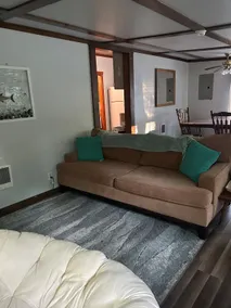 Relaxing 2-bedroom Bungalow - Image 2