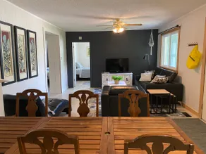 3 Bedroom Apartment in Trail - Image 5